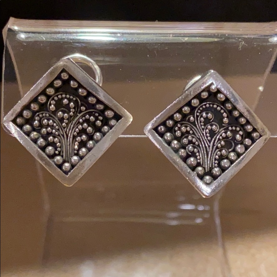 Lois Hill Ss NonPierced Earrings